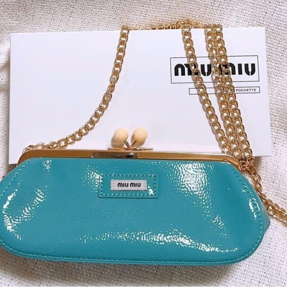 Miu Miu Kiss Lock Crossbody - Picture 1 of 13